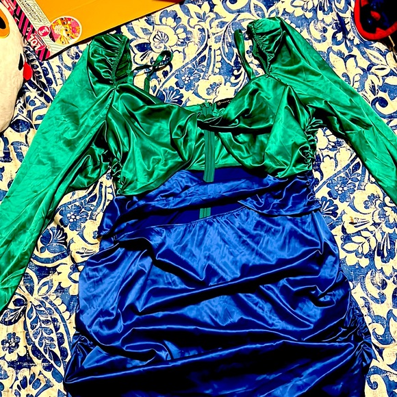 Color block satin dress - Picture 1 of 3